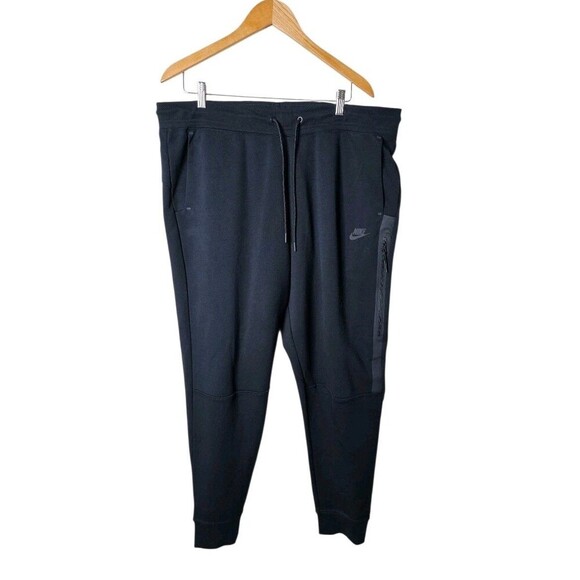Nike Joggers Womens XL 1X Black Sportswear Tech Fleece Tapered Cuffed Sweatpants - Picture 1 of 6